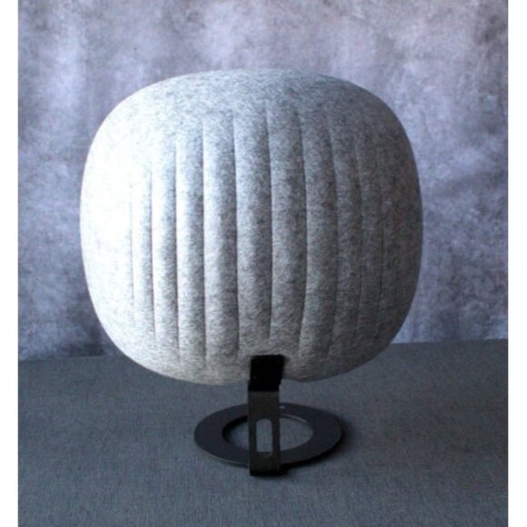 Microphone Isolation Shield, Professional Recording Studio Equipment - Picture 3 of 4